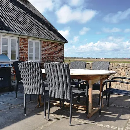 Dom wakacyjny Three-bedroom Holiday With A Fireplace 06 Fanø