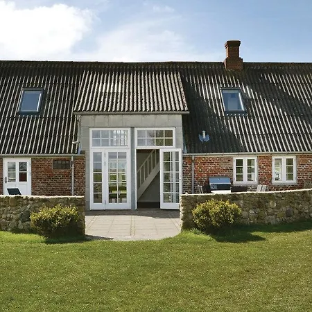 Dom wakacyjny Three-bedroom Holiday With A Fireplace 06 Fanø